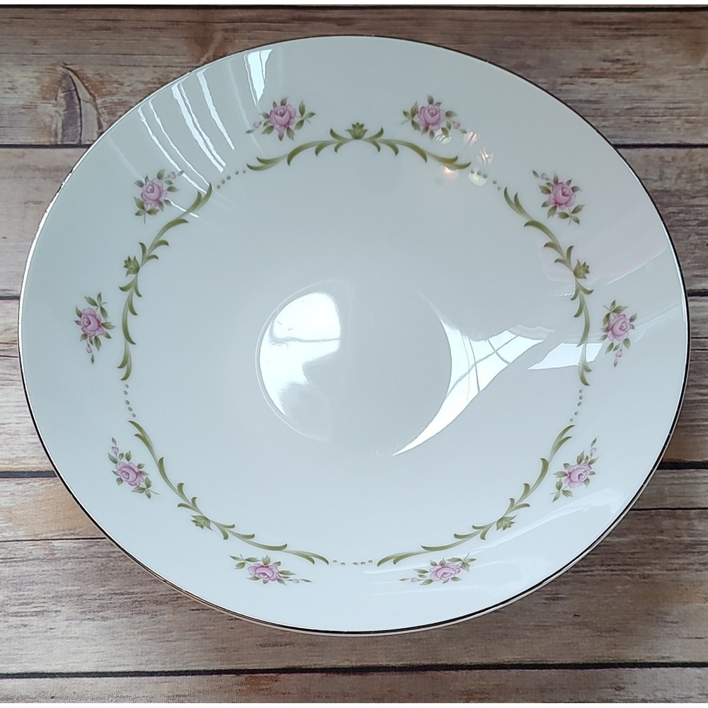 Style House Fine China, Serenade pattern Made in Japan serving bowl 452